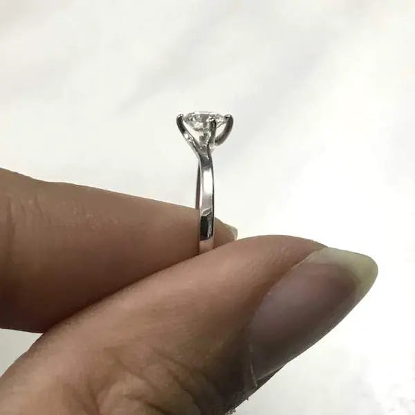 40 Pointer Curvy Platinum Solitaire Ring for Women JL PT 548   Jewelove.US