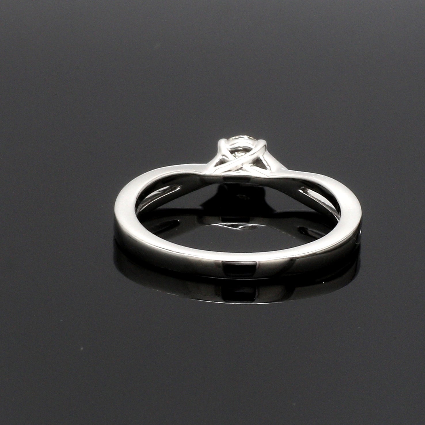 30-Pointer 4 Prong Platinum Solitaire Ring with a Twist JL PT 676-A   Jewelove.US