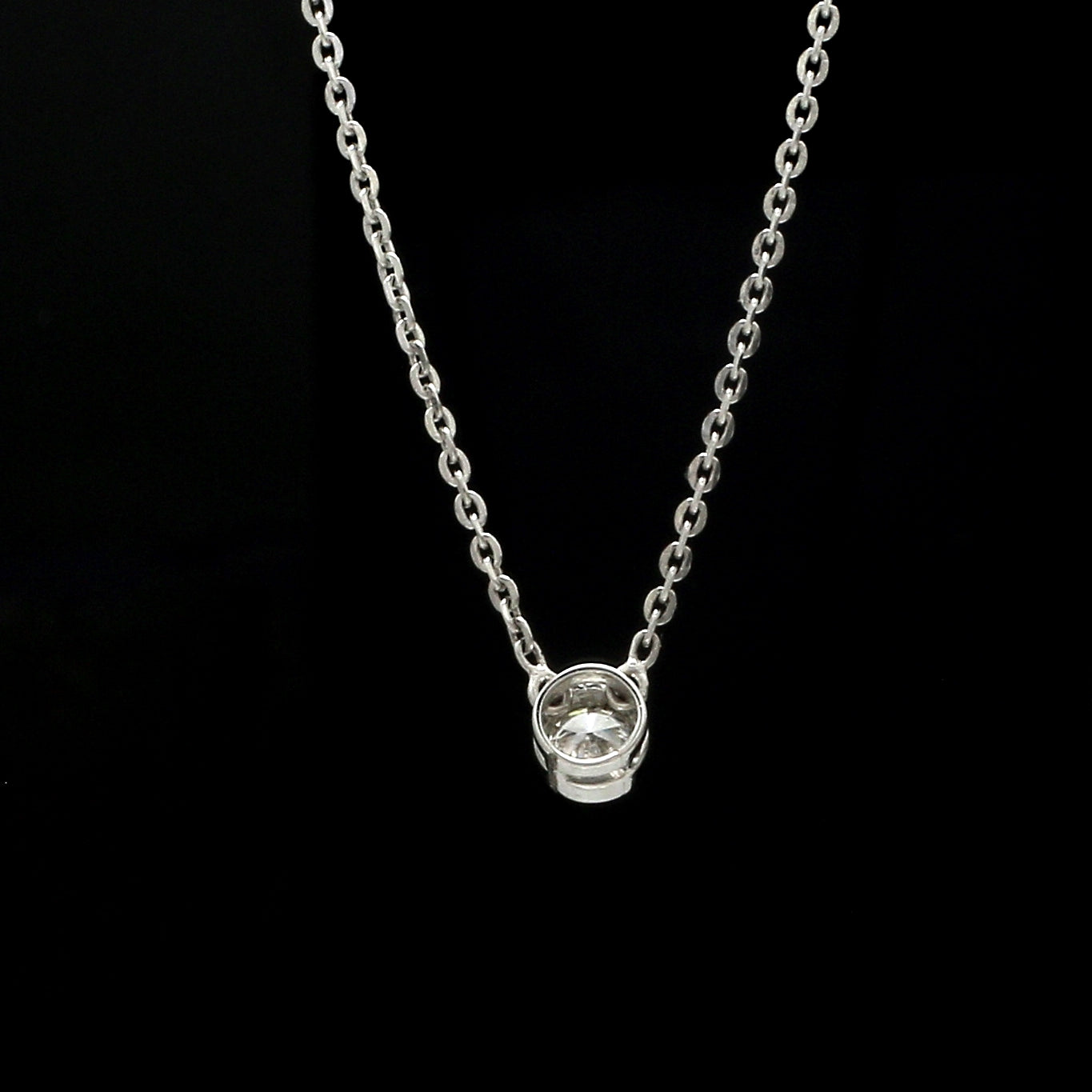 Single Diamond Pendant Platinum Chain JL PT CH 1317