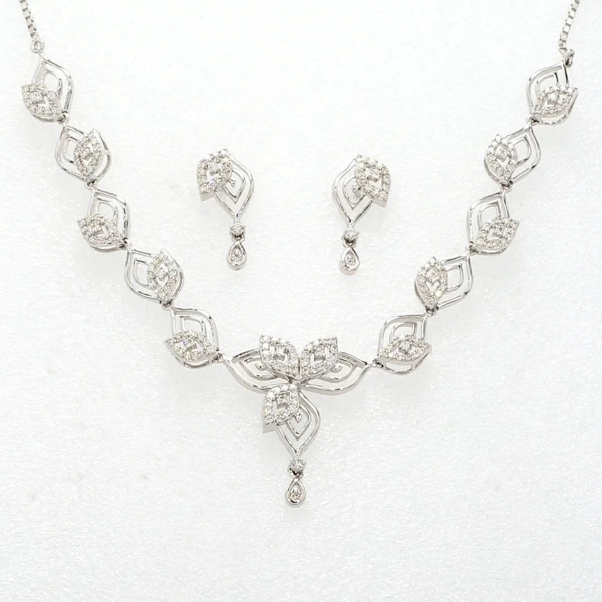 Platinum Necklace with Diamonds JL PT N34   Jewelove