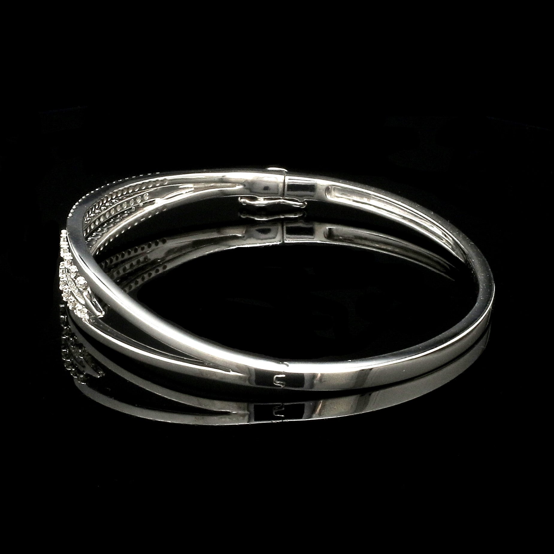 Designer Oval Platinum Bracelet with Diamonds SJ PTB 109