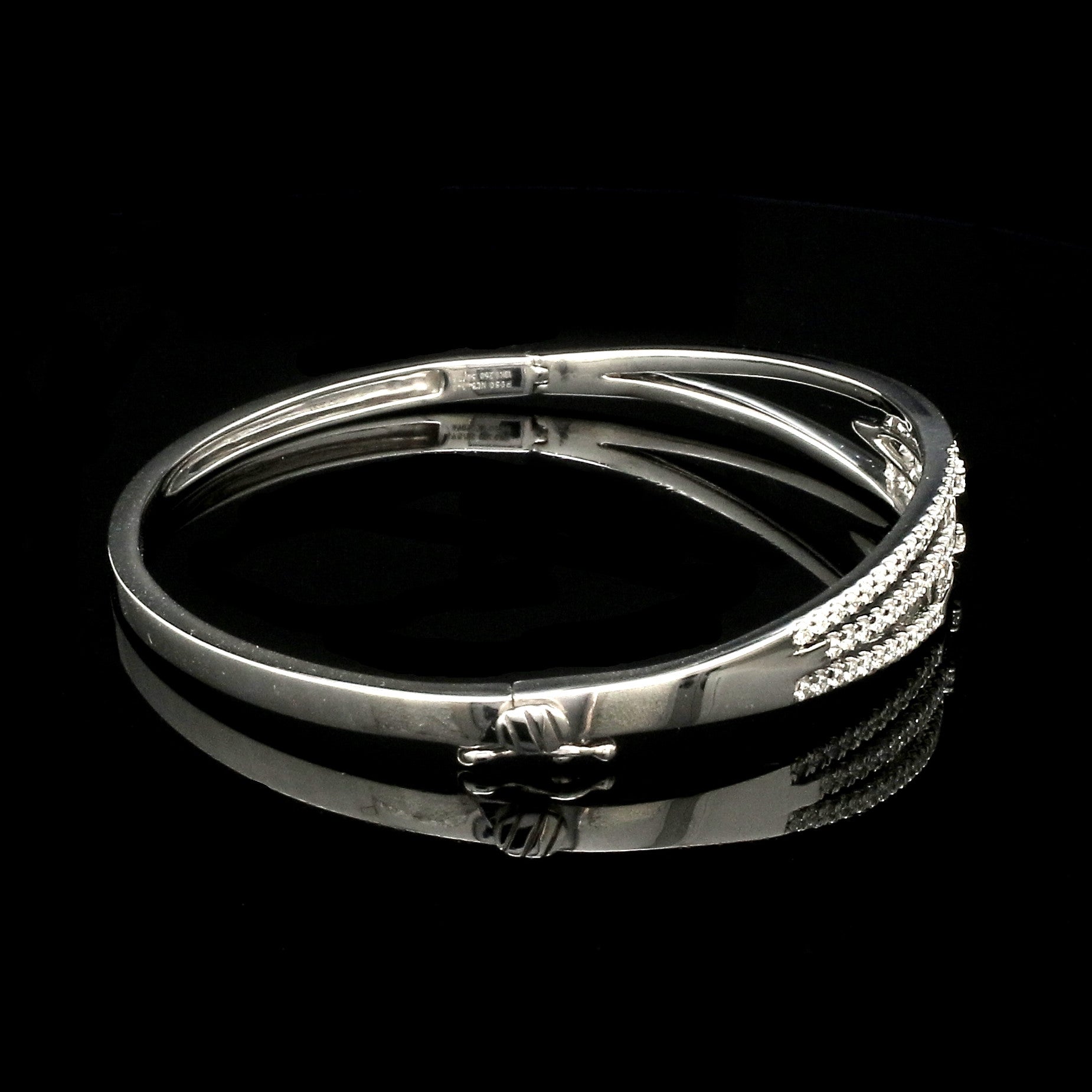 Designer Oval Platinum Bracelet with Diamonds SJ PTB 109