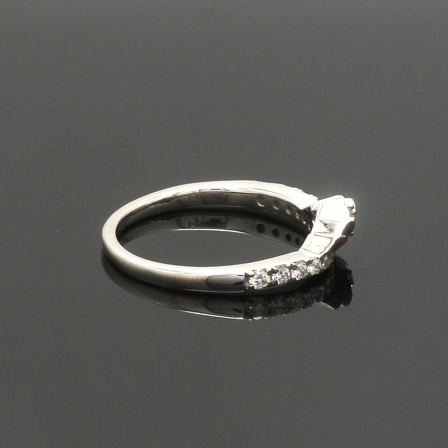 Platinum Diamond Couple Ring JL PT 1364