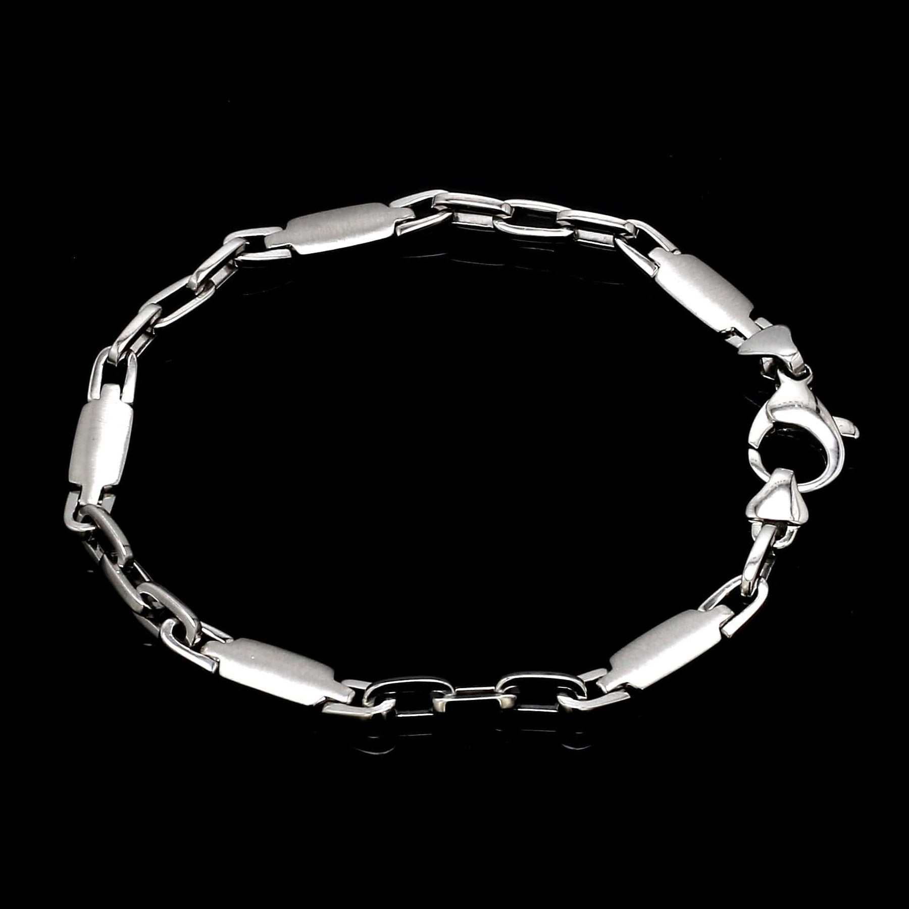 Classic Platinum Evara Bracelet for Men JL PTB 643