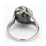 Load image into Gallery viewer, Pearl Ring crafted in Platinum
