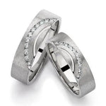 Load image into Gallery viewer, Designer Platinum Love Bands with Diamonds in a Curve JL PT 237
