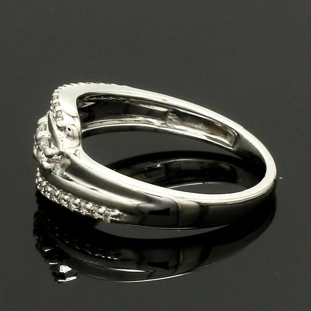 Designer Platinum Love Bands with Diamonds JL PT 152