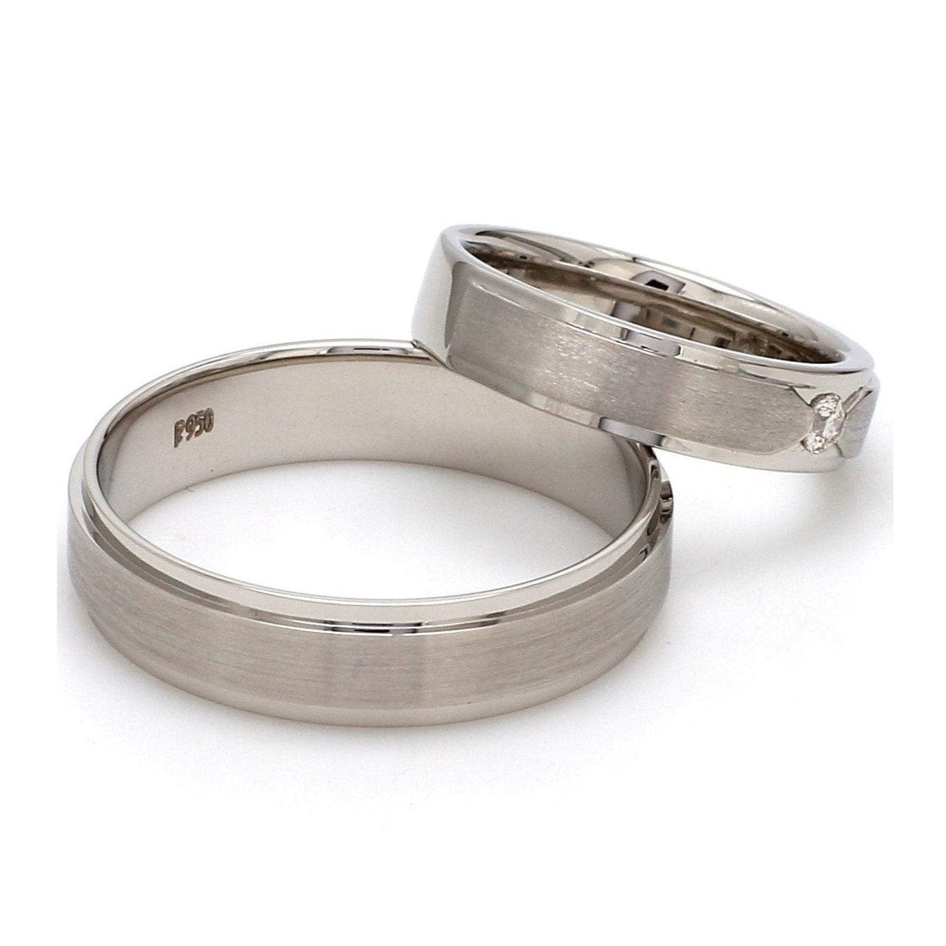 Elegant Platinum Love Bands with Matte Finish JL PT 529