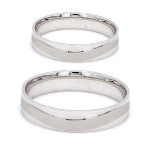 Japanese Plain Platinum Couple Rings with a Matte Finish Wave JL PT 610