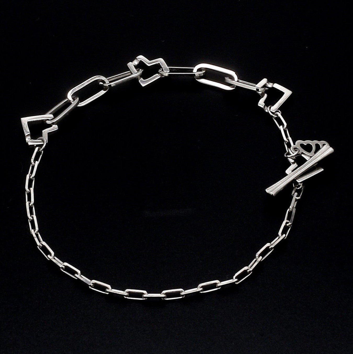 Japanese Platinum Links Heart Bracelet for Women JL PTB 1160