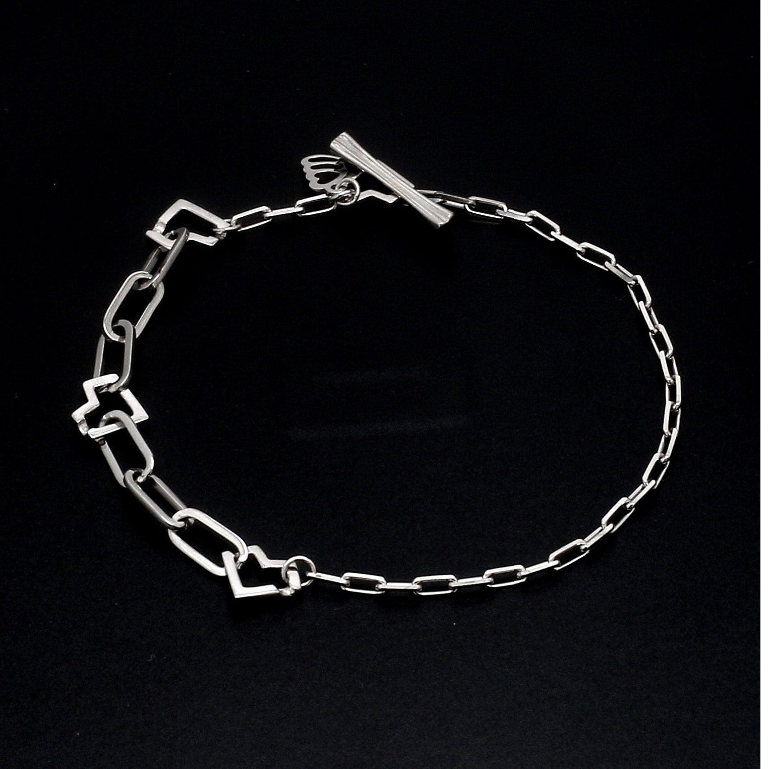 Japanese Platinum Links Heart Bracelet for Women JL PTB 1160