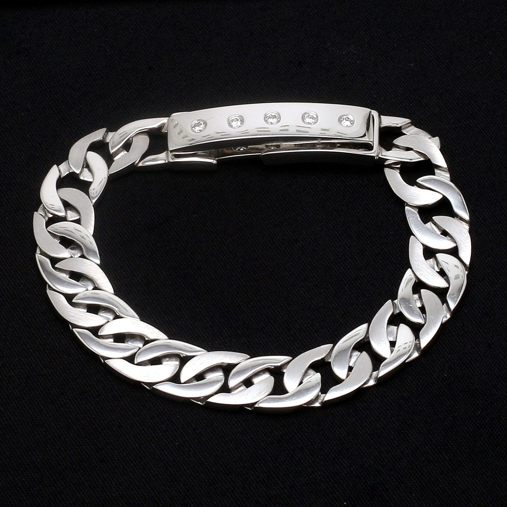 Men of Platinum | Heavy Platinum Bracelet with Unique Diamond Studded Lock JL PTB 651