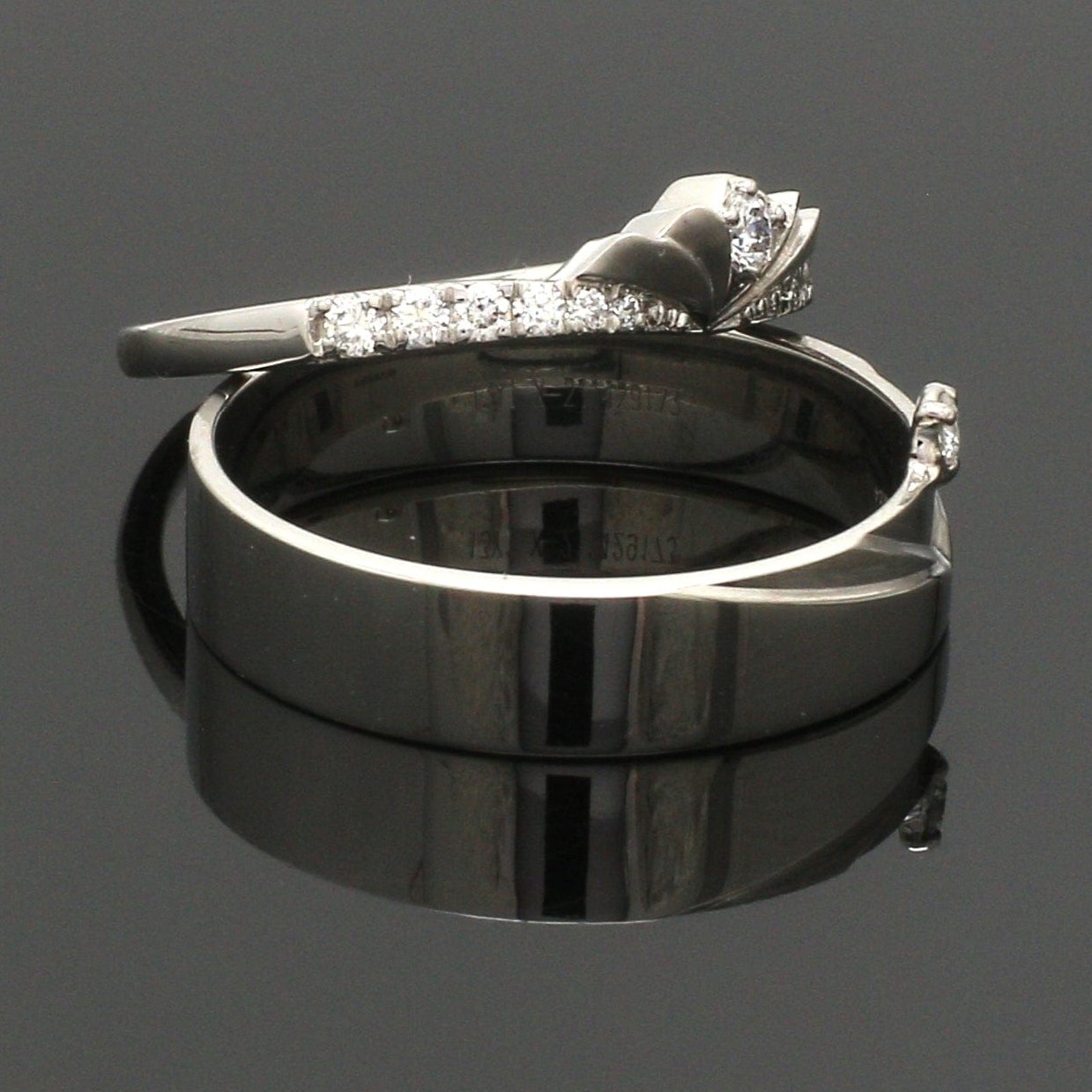 Platinum Diamond Couple Ring JL PT 1364