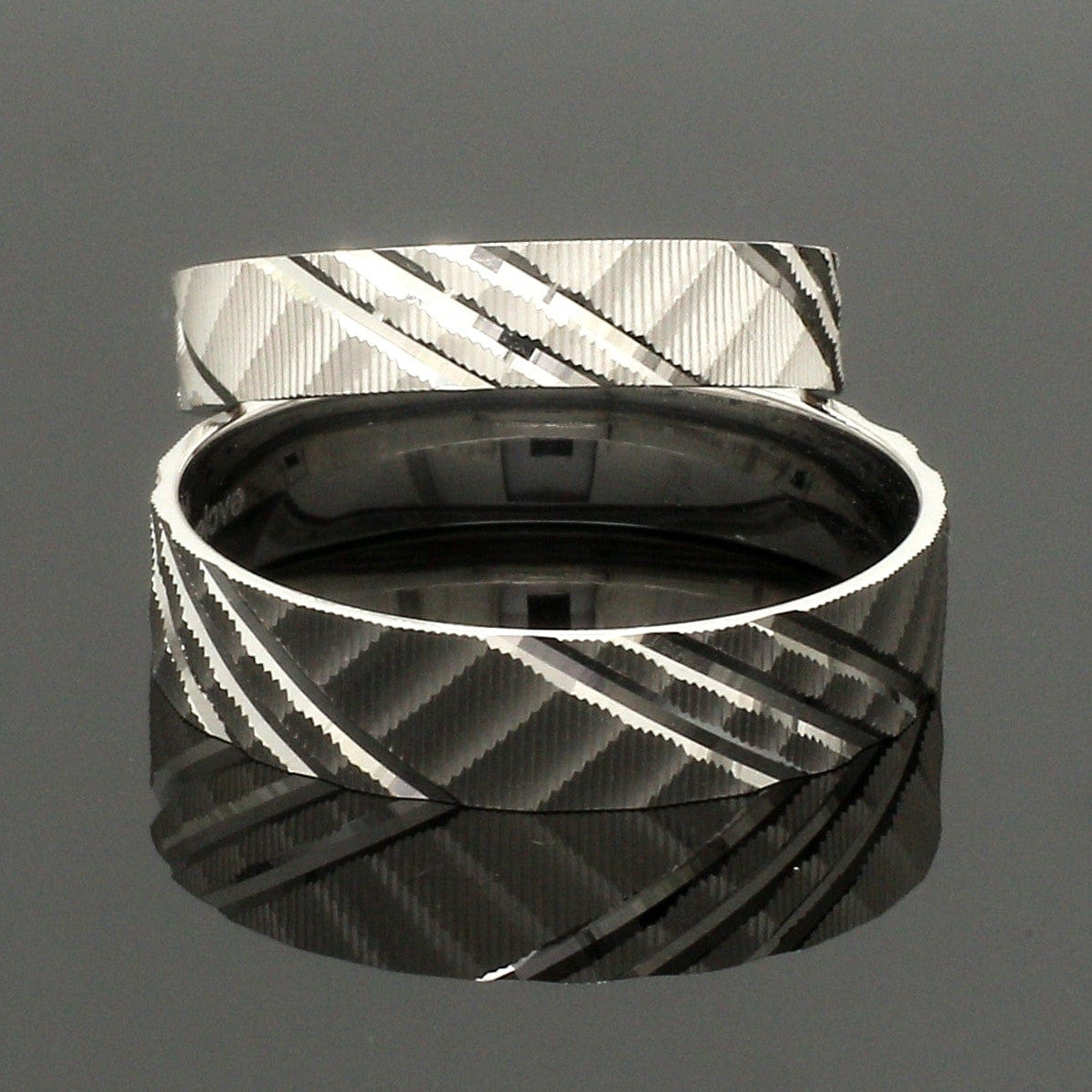 Platinum Love Bands for Couple JL PT 1307